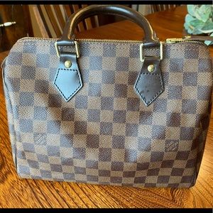 Louis Vuitton Speedy 25
